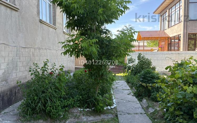 Жеке үй · 5 бөлме · 200 м² · 12 жүзд., Акжелек 18 — Тамерлановское ш-е,Сыпырган ата,Алаш базар,Бекжан базар, бағасы: 45 млн ₸ в Шымкенте, Абайский р-н — фото 2