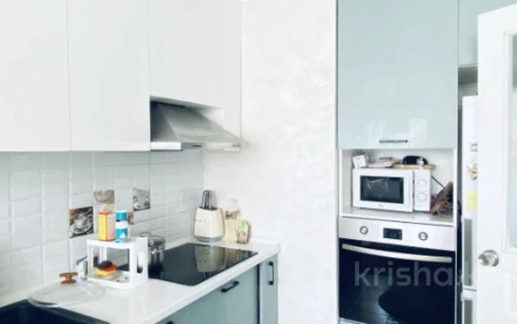 2-комнатная квартира · 64 м² · 7/9 этаж, Микрорайон Аккент за 34 млн ₸ в Алматы, Алатауский р-н — фото 9