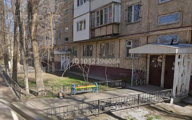 1-бөлмелі пәтер · 31 м² · 1/5 қабат, мкр Мынбулак 40, бағасы: 9 млн ₸ в Таразе — фото 2