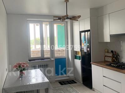 2-комнатная квартира · 80 м² · 3/5 этаж, мкр Жилгородок, Маресьева 31 — Маресьева 31 а за 210 000 ₸ в Актобе