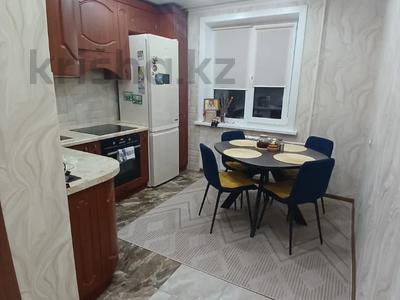 3-бөлмелі пәтер, 65 м², 5/5 қабат, ульянова 36, бағасы: 29.5 млн 〒 в Петропавловске