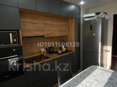 2-комнатная квартира · 54 м² · 9/9 этаж, улица Оралхана Бокея 2 — Сатпаева Оралхан Бокей за 24 млн ₸ в Усть-Каменогорске, Ульбинский