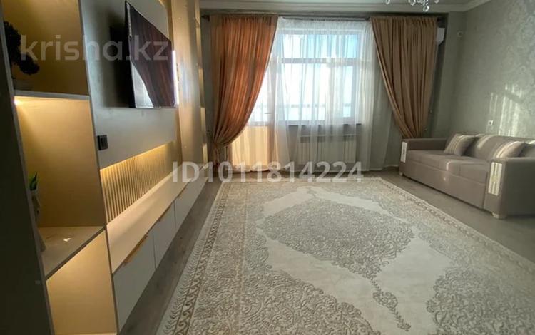 2-бөлмелі пәтер · 75 м² · 11/12 қабат, Просп. Байдибек би 2415А, бағасы: 250 000 ₸ в Шымкенте, Каратауский р-н — фото 2