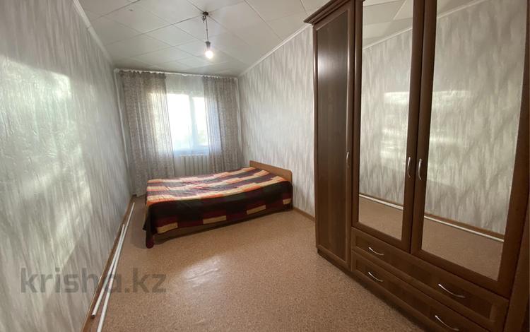 3-комнатная квартира · 63 м² · 9/9 этаж, Майкудук, мкр Восток-3 за 14.5 млн ₸ в Караганде, Алихана Бокейханова р-н — фото 2