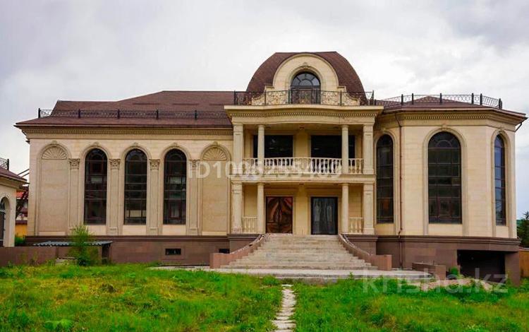 Отдельный дом · 13 комнат · 2000 м² · 40 сот., Найманбаева — Кок Тобе за ~ 1.9 млрд 〒 в Алматы, Медеуский р-н — фото 2