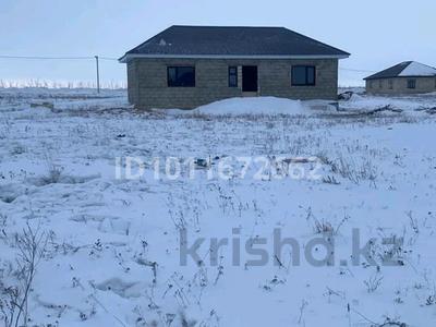 Часть дома · 3 комнаты · 50 м² · 10 сот., Просп. Абилкайыр хана за 8 млн ₸ в Актобе, жилой массив Жанаконыс