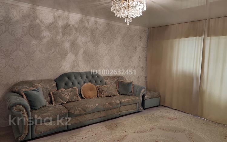 2-комнатная квартира · 53.6 м² · 1/9 этаж, Майкудук, Восток 5 Мамыраева 2 — #68 школа им.Мартбек Мамыраева за 20 млн ₸ в Караганде, Алихана Бокейханова р-н — фото 2