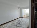 2-бөлмелі пәтер · 60 м² · 5/5 қабат, Абдырахманова 27 — 12 мектеп лицей жанында, бағасы: 150 000 ₸ в  — фото 5