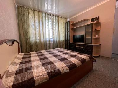 1-комнатная квартира, 40 м² посуточно, Гоголя 58 за 8 000 〒 в Караганде, Казыбек би р-н