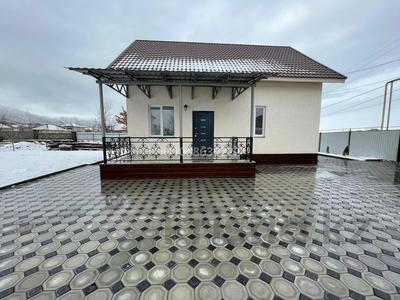 Отдельный дом · 9 комнат · 200 м² · 10 сот., Суюнбая 320б за 290 000 〒 в Каскелене