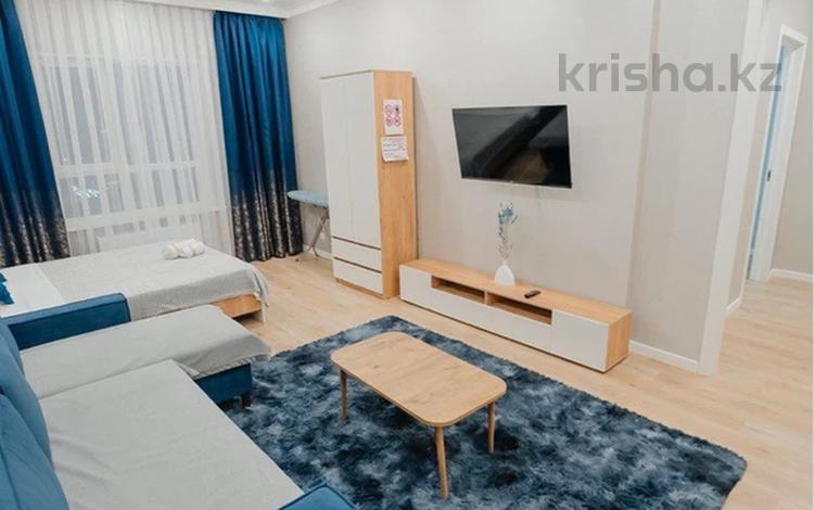1-бөлмелі пәтер · 50 м² · 12/12 қабат, Сырым батыра 99/3 — Работаем 24/7 Байдибек Би Дендропарк Зоопарк, бағасы: 15 000 ₸ в Шымкенте — фото 2