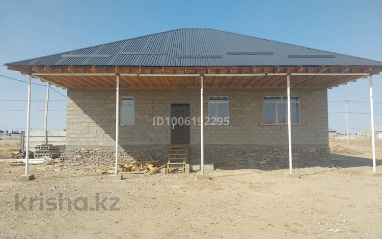 Отдельный дом · 5 комнат · 100 м² · 8 сот., Микрорайон шанырак — Микрорайон шанырак за 15.9 млн 〒 в Таразе — фото 2