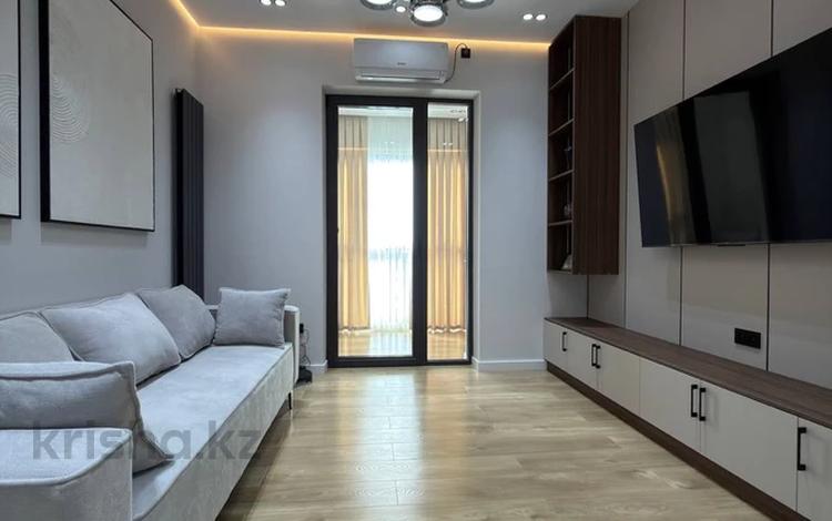 3-комнатная квартира · 67 м² · 11/20 этаж, Аль-Фараби 5 за 700 000 ₸ в Алматы, Медеуский р-н — фото 2