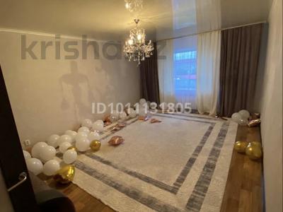 3-бөлмелі пәтер · 81 м² · 5/5 қабат, 4 микрорайон 43/1 — Рахат рынок, бағасы: 32 млн ₸ в Аксае