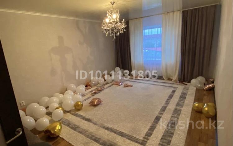 3-бөлмелі пәтер · 81 м² · 5/5 қабат, 4 микрорайон 43/1 — Рахат рынок, бағасы: 32 млн ₸ в Аксае — фото 14