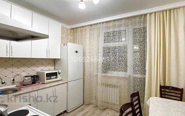 2 комнаты · 52 м² · 8 этаж, Максута Нарикбаева 4 за 80 000 ₸ в Астане, Нура р-н — фото 2