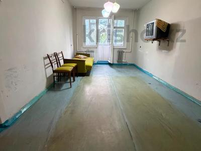 2-бөлмелі пәтер · 45 м² · 3/5 қабат, 1 ш/а, абулкайыр хана, бағасы: 11.4 млн ₸ в Актобе, мкр 5
