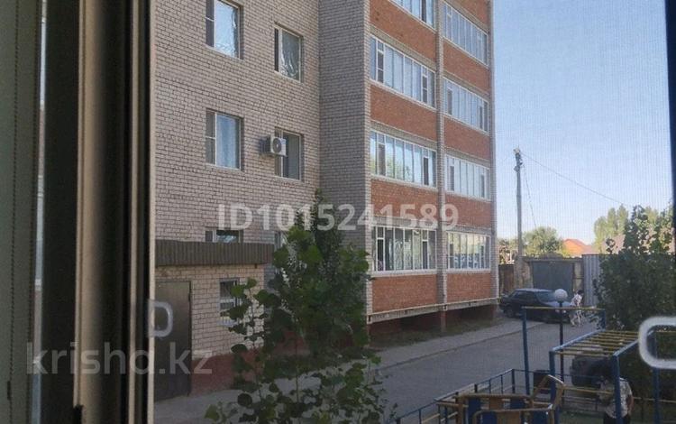 2-комнатная квартира · 70 м² · 1/5 этаж, Асау Барака 60а, 60Б за 16.5 млн ₸ в Актобе, мкр. Курмыш — фото 4