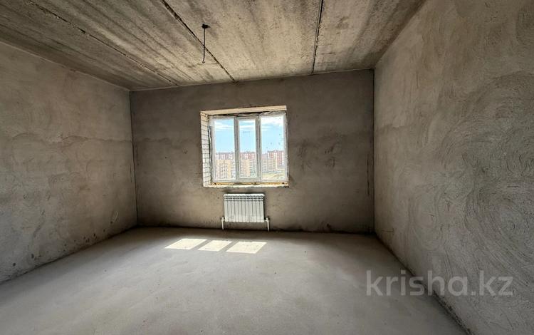 1-бөлмелі пәтер · 54 м² · 4/5 қабат, мкр. Алтын орда, ораз татеулы, бағасы: 16.5 млн ₸ в Актобе — фото 2