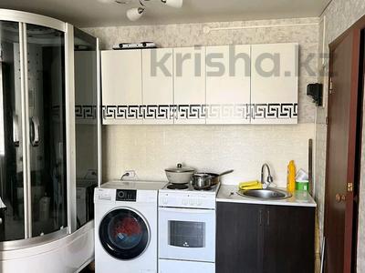 2-комнатная квартира · 33 м² · 4/5 этаж, Камзина 166 за 12.5 млн 〒 в Павлодаре