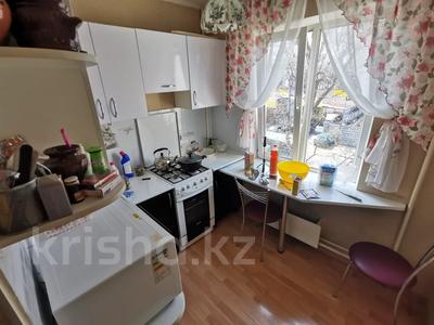 3-комнатная квартира, 59 м², 3/4 этаж, мкр №10 29 за 33 млн 〒 в Алматы, Ауэзовский р-н