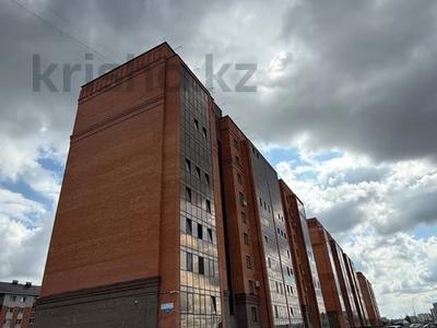 3-комнатная квартира · 72 м² · 8/9 этаж, Уалиханова 1/6 за 31.5 млн 〒 в Петропавловске