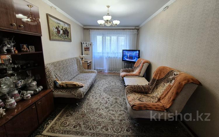 2-бөлмелі пәтер · 45 м² · 2/5 қабат, 1-й квартал, 1-й квартал 14, бағасы: 12.7 млн ₸ в Караганде, Алихана Бокейханова р-н — фото 2