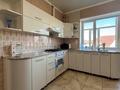 3-комнатная квартира · 120 м² · 2/5 этаж, Сарайшык 27 за 48 млн ₸ в Уральске — фото 2