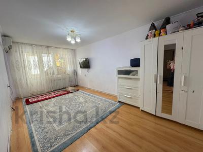 2-комнатная квартира · 45 м² · 3/5 этаж, Авангард 3 43 за 15.5 млн 〒 в Атырау, мкр Авангард-3