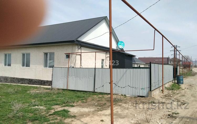 Отдельный дом • 6 комнат • 115 м² • 6 сот., Кызыл Кайрат за 30 млн 〒 в Талгаре — фото 2