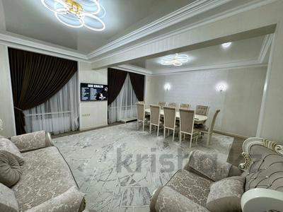 4-комнатная квартира, 138 м², 1/5 этаж, Карасу — Джангелдина за 56.5 млн 〒 в Шымкенте, Аль-Фарабийский р-н
