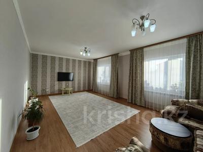 Отдельный дом • 5 комнат • 225 м² • 9.3 сот., Алмат-Самырат за 55 млн 〒 в Актобе