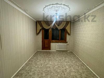 2-комнатная квартира, 50 м², 2/9 этаж, Малайсары Батыра 12 за 17.5 млн 〒 в Павлодаре