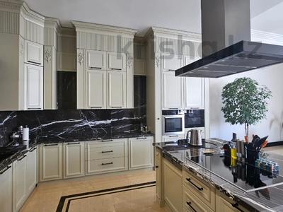 Отдельный дом · 6 комнат · 780 м² · 10 сот., мкр Горный Гигант, Жамакаева за ~ 1.5 млрд 〒 в Алматы, Медеуский р-н