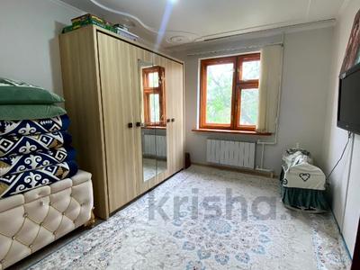3-комнатная квартира · 65 м² · 3/5 этаж, мкр 8, Рыскулова за 20 млн ₸ в Актобе