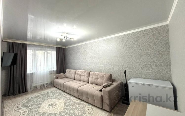 2-бөлмелі пәтер · 46 м² · 4/5 қабат, Абая, бағасы: 10 млн ₸ в Темиртау — фото 2