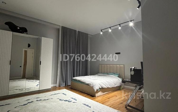 4-комнатная квартира · 155 м² · 9/16 этаж, 16-й мкр , ​16-й микрорайон 64 за 60 млн ₸ в Актау — фото 2