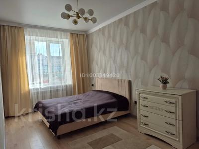 2-комнатная квартира · 60 м² · 1/10 этаж, Шахтеров 68 за 17 000 ₸ в Караганде, Казыбек би р-н