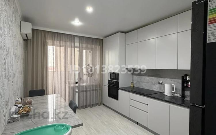 3-бөлмелі пәтер · 98 м² · 9/10 қабат, мкр. Алтын орда, Батыс 2, бағасы: 37 млн ₸ в Актобе — фото 4