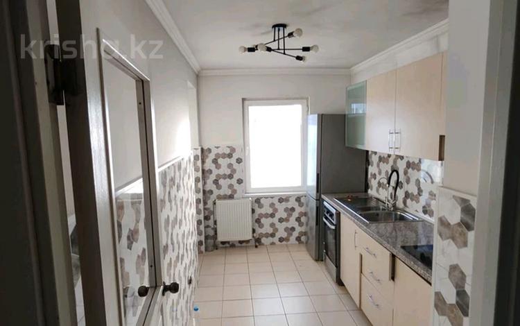 2-комнатная квартира · 67 м² · 13/16 этаж, мкр Аккент — Аккент за 240 000 ₸ в Алматы, Алатауский р-н — фото 3