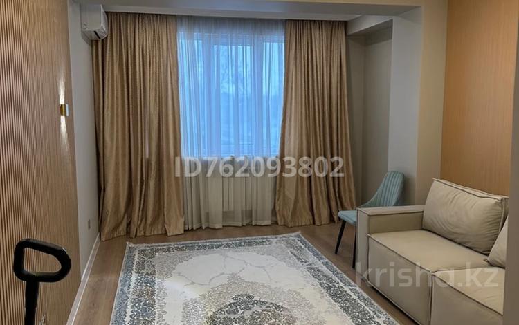 2-комнатная квартира · 60 м² · 2/13 этаж, Есенова 160/3 за 350 000 〒 в Алматы, Жетысуский р-н — фото 2