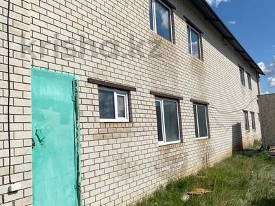 Өнеркәсіптік база · 110 сотық, Гранитный 56 — Рынок Сары, бағасы: 180 млн ₸ в Семее
