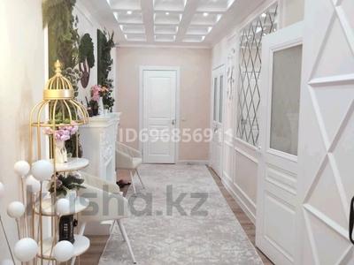 4-бөлмелі пәтер · 140 м² · 2/8 қабат, А-98 16 — Жургенова, бағасы: 68 млн ₸ в Астане, Алматы р-н