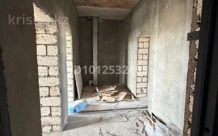 2-бөлмелі пәтер · 75 м² · 4/7 қабат, 1 мкр — ЖК Дипломат, на против больницы, бағасы: 18 млн ₸ в Жанаозен — фото 3