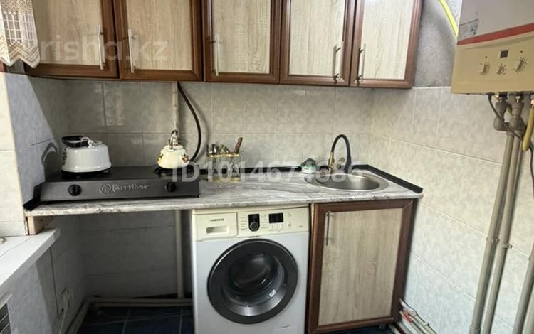 2-комнатная квартира · 46 м² · 5/5 этаж, Жангельдина 5 — Грамад сауда уйынын арты за 150 000 ₸ в Шымкенте, Аль-Фарабийский р-н — фото 2
