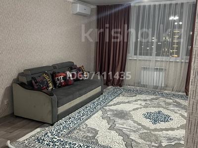 2-комнатная квартира · 64 м² · 8/12 этаж, 9 ул 32/2 — Туран моол торговый центр за 10 000 〒 в Туркестане