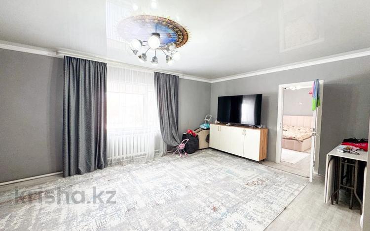 Жеке үй · 3 бөлме · 82 м² · 10 жүзд., Зере 130, бағасы: 16 млн ₸ в Талдыкоргане, село Ынтымак — фото 2