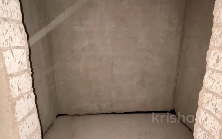 1-бөлмелі пәтер · 42 м² · 6/9 қабат, Алтын Орда (бывш Батыс-2), бағасы: 16.5 млн ₸ в Актобе — фото 2