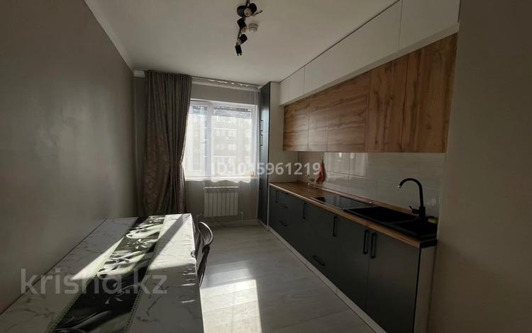 2-комнатная квартира · 65 м² · 6/12 этаж, Райымбека 259 — Райымбек-Розыбакиева за 420 000 ₸ в Алматы, Жетысуский р-н — фото 2