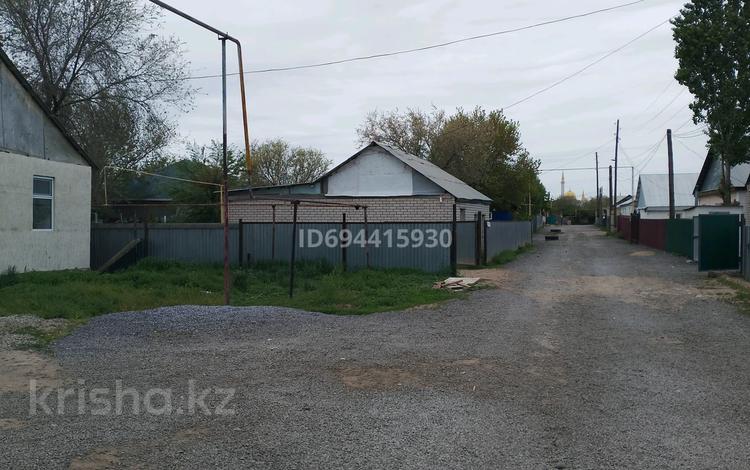 Үйдің бір бөлігі · 3 бөлме · 100 м² · 9 жүзд., Ескі қала, Старый часть — Придорожный 126, бағасы: 16 млн ₸ в Актобе, Старый город — фото 2